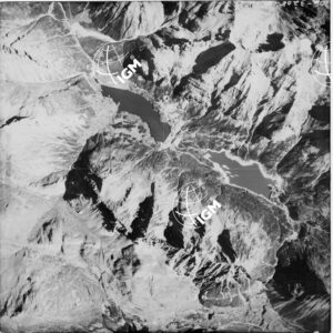 8-1945-8-106