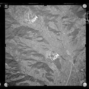 105-1963-M-206