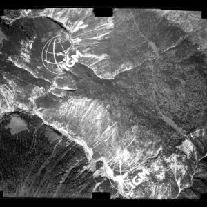8-1935-22-33C
