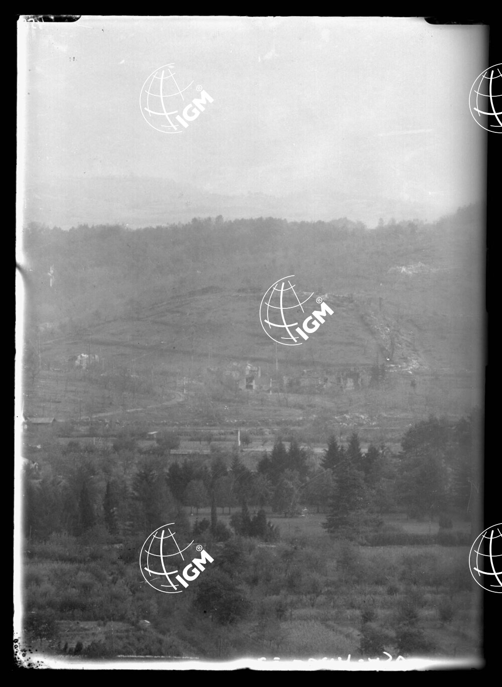 Dal S. Marco a Vertojba visto dal Castello di Gorizia - LN00001172
