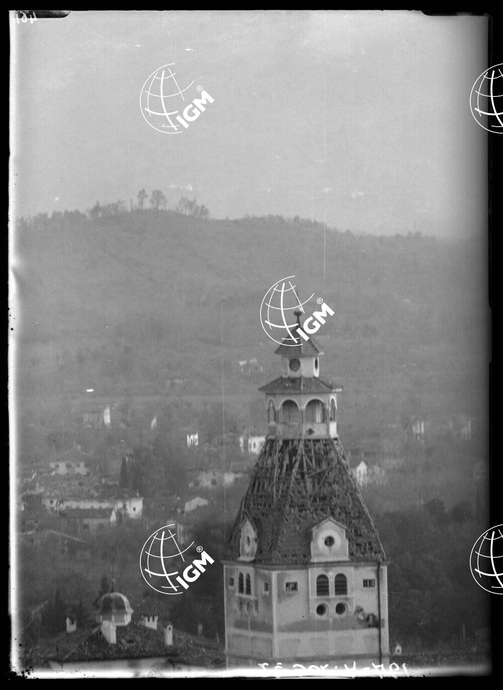 Dal S. Marco a Vertojba visto dal Castello di Gorizia - LN00001175