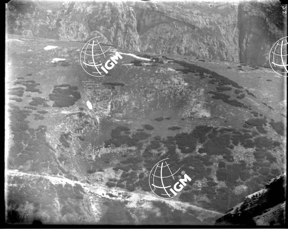 Telefotografia delle posizioni di Knoll Kopf e di Strudelkopf - LN00001399