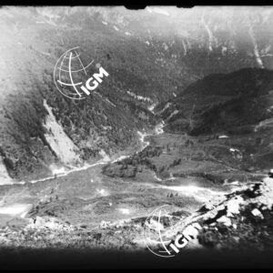 Veduta dalla quota 1989 di M. Piccimede - LN00001648