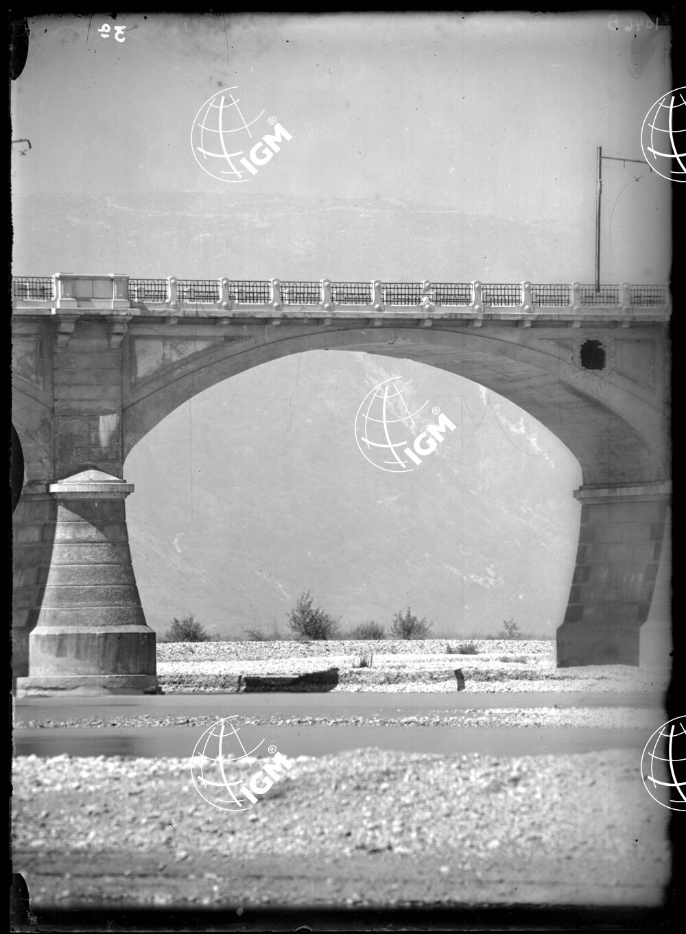 Telefotografia del Ponte di Vidor. - LN00002267