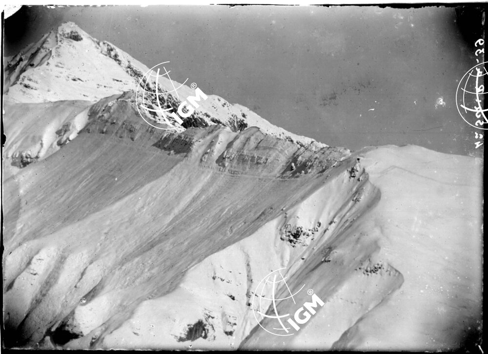 Rilievo telefotografico del Doss dei Morti e del Dosso Brull - LN00002443