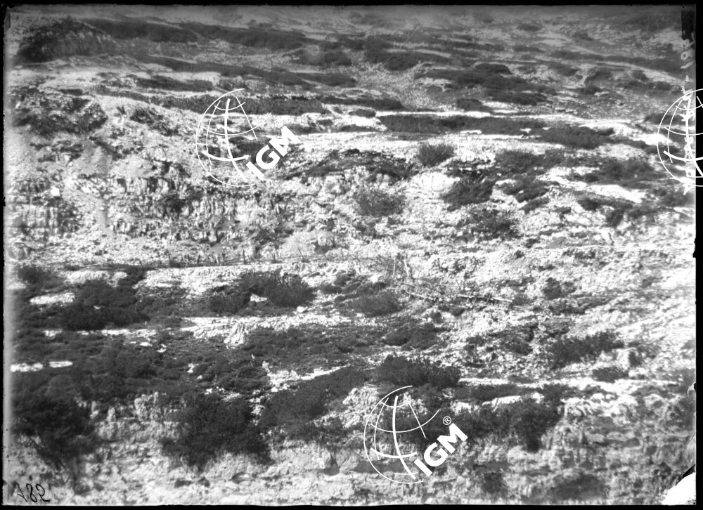 Telefotografia della Zona M.te Ortigara - q. 2101 - Passo dell'Agnello - LN00002578