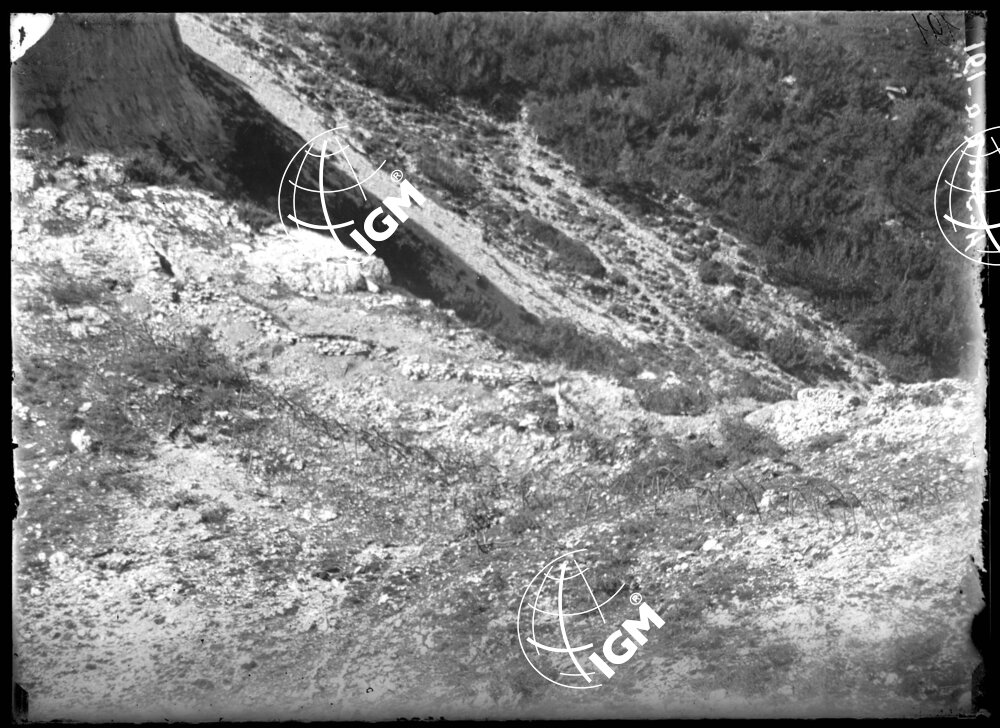 Telefotografia della Zona M.te Ortigara - q. 2101 - Passo dell'Agnello - LN00002584