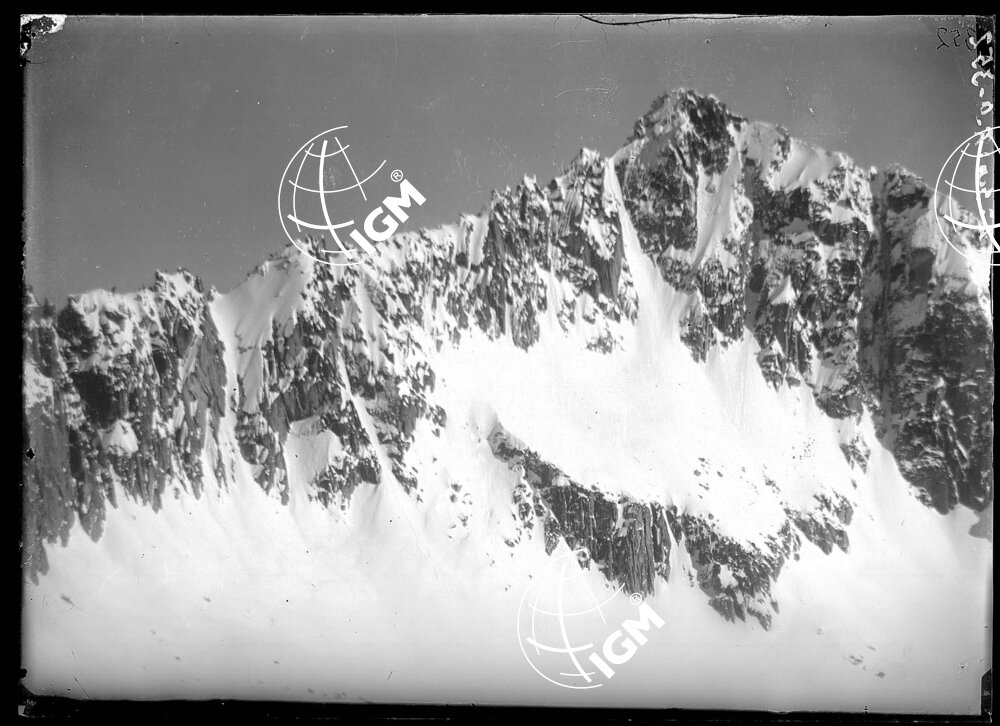 Telefotografie del Cop di Breguzzo di Cima Latola della Testata della Val Danerba - LN00002745