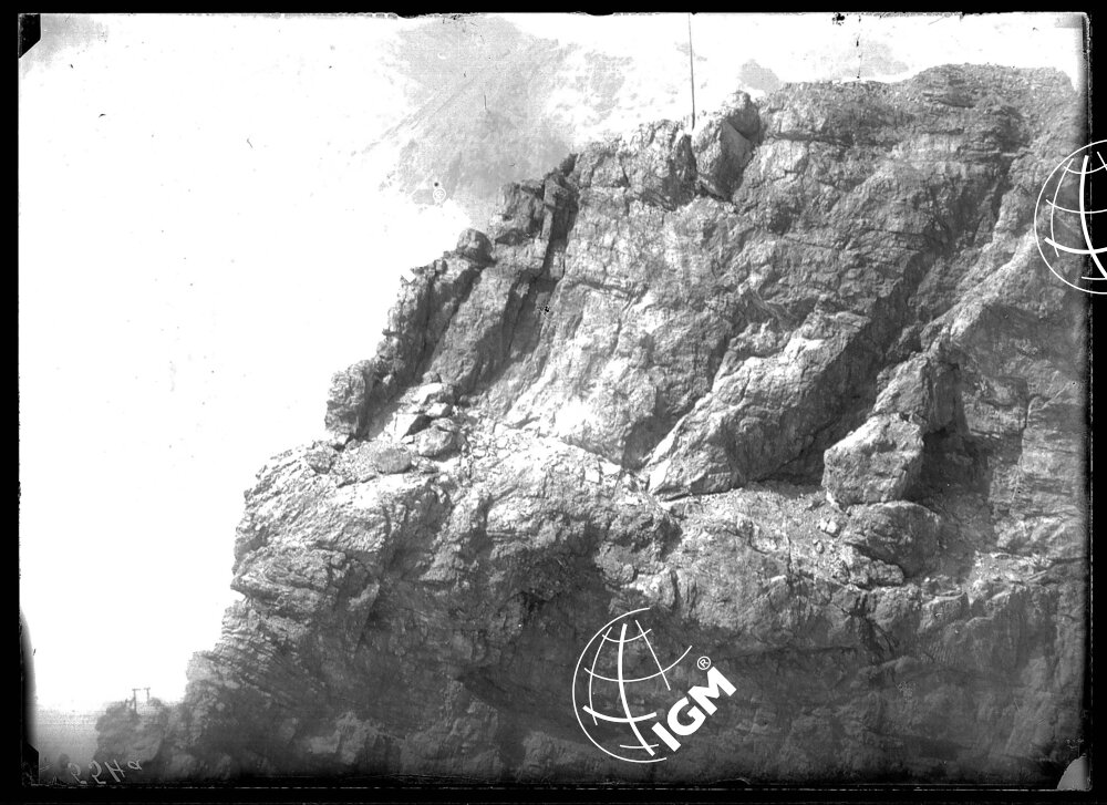 Telefotografie del Cop di Breguzzo di Cima Latola della Testata della Val Danerba - LN00002747