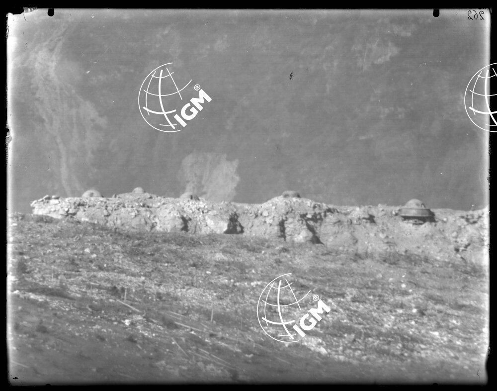 Rilievo Telefotografico del F. Campo di Luserna - LN00003689