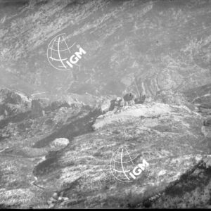 Rilievo panoramico della zona Riva - M. Brione - Nago - M. Corno - Q. 584 - LN00004070