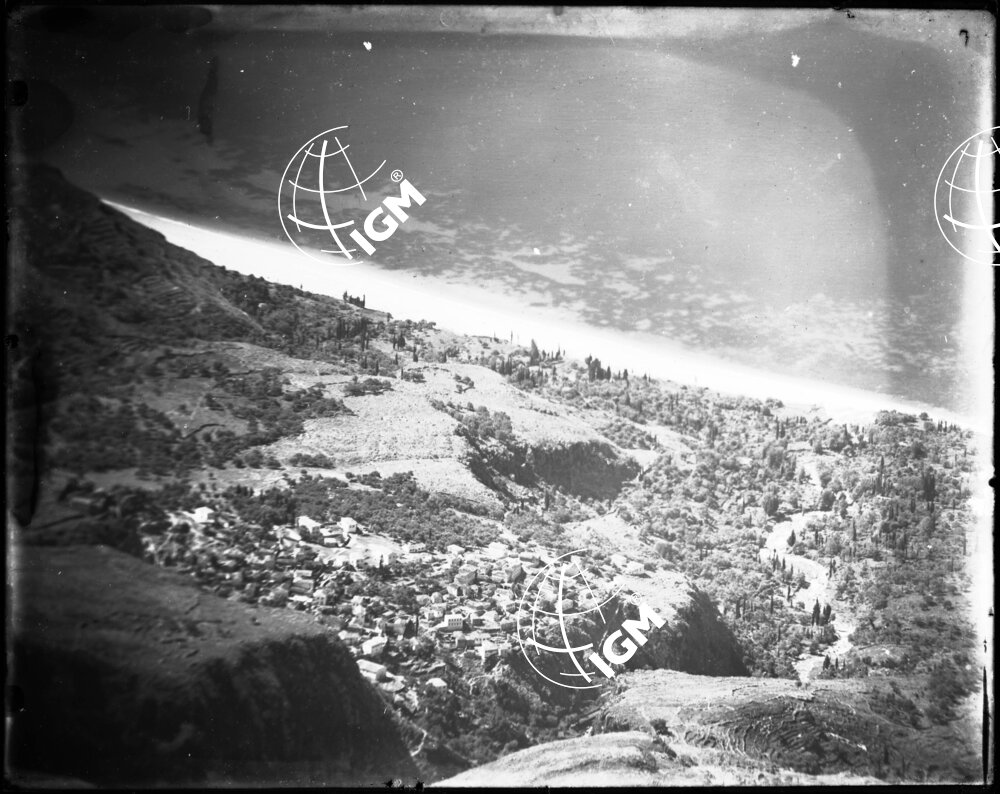 Telefotografia da M. Atanasio dal paese greco Zrimazes - LN00004926