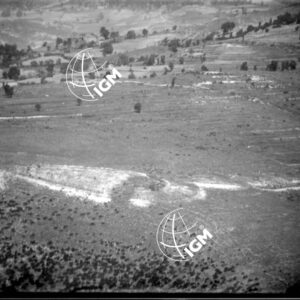 (1) Telefotografie di Berat e trinceramenti nemici - (2)Telefotografia dell'Osservatorio nemico - LN00005176