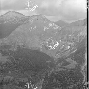 Serie Val Giudicaria N. 5-A  Panorama dal M. Re di Castello al Gruppo Cadria - Nozzolo - LN00006567