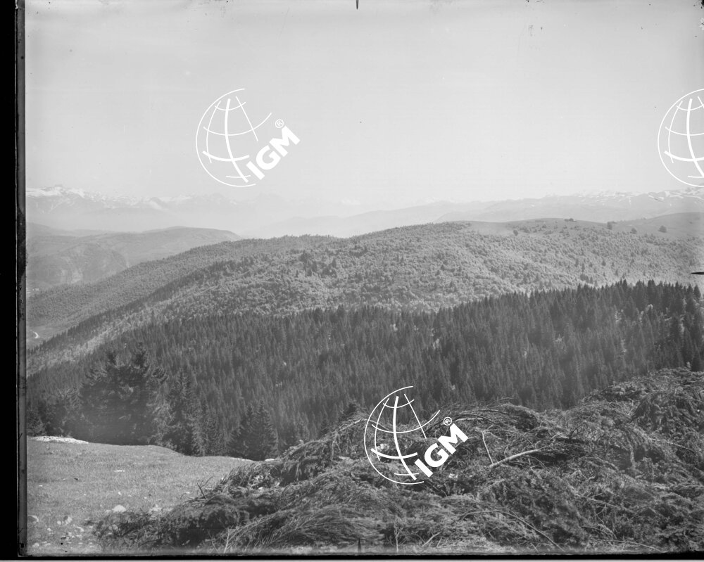 Veduta panoramica da M. Bertiaga q. 1356 - LN00006890