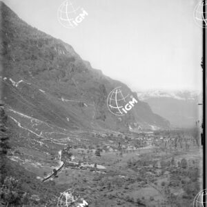 Veduta panoramica dalle pendici di M. Aveati quota 250 - LN00006896