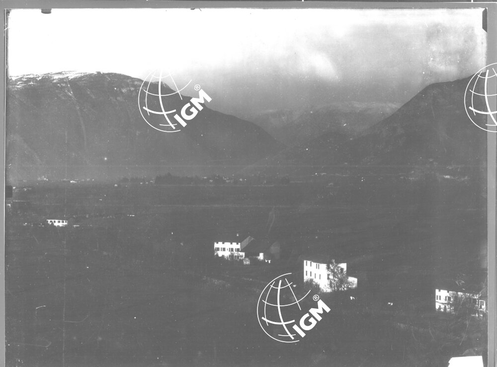 Veduta panoramica del Massiccio del Grappa - LN00006942