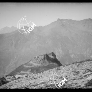 Fotografie della posizione del Forte del Turrà prese a diverse quote lungo la cresta del Mont Froid - LN00009464