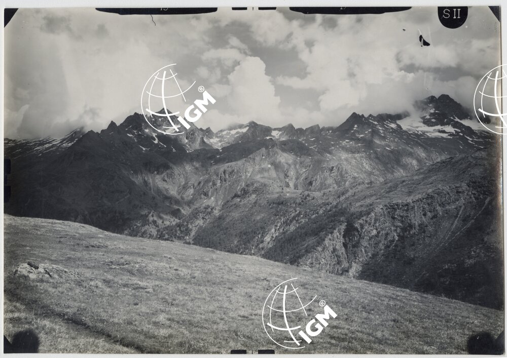 Valle di Cogne - panorama a nord di Punta Rossini località di presa ovest Taverana - FT00002118