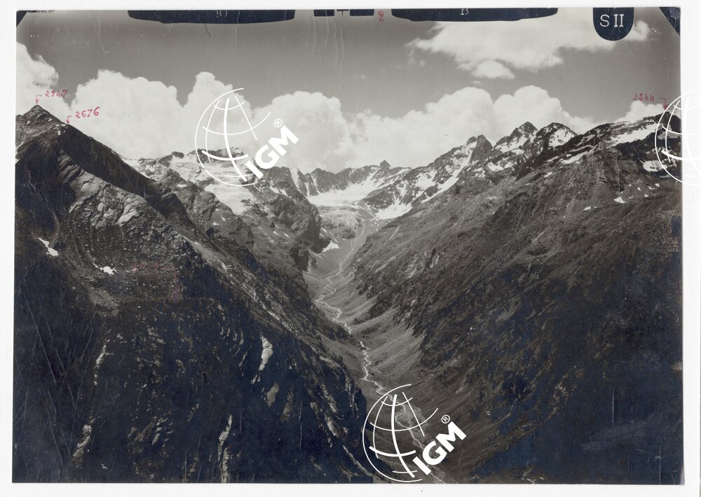 Rilievi al Gran Paradiso - Valle di Cogne - panorama a nord di Punta Fenilia località di presa ovest Taverana - FT00002120