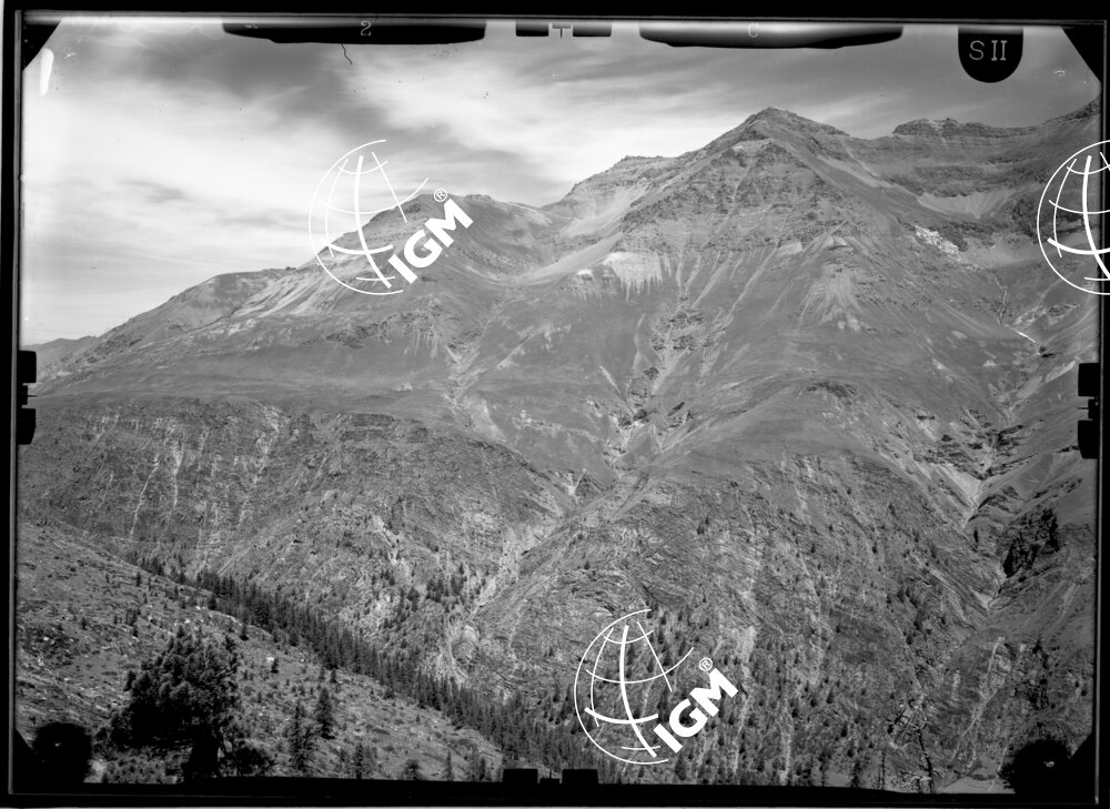 Rilievi al Gran Paradiso - Valle di Cogne - panorama da Punta Campé a Penne Blanche località di presa ovest Testa Gailles - LN00011038