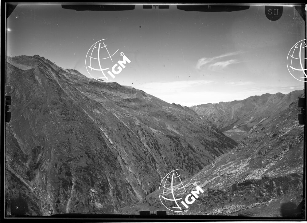 Rilievi al Gran Paradiso - Valle di Valeille - panorama da Ponte Patrì a Punta Terissetta località di presa ovest C.le Arolla - LN00011053