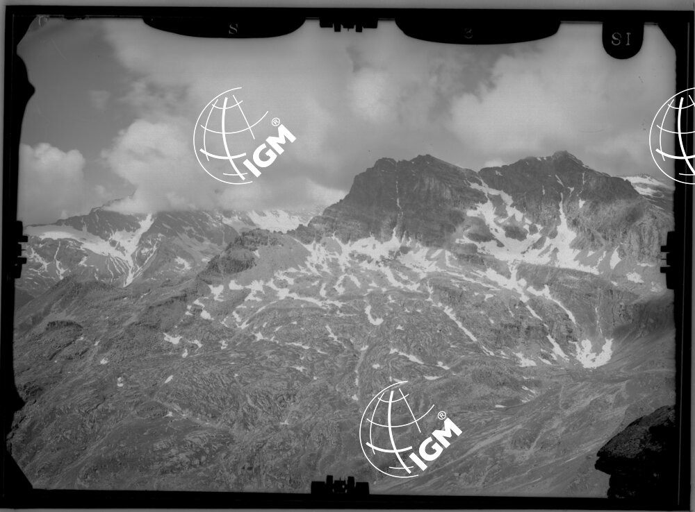 Rilievi al Gran Paradiso - Vallone del Piantonetto - di Noaschetta - Ciamausseretto - Vallone del Roc (Ceresole Reale) - panorama dalla Ciarma al Colle della Porta - località di presa Costa di Ciamausseretto - LN00011209