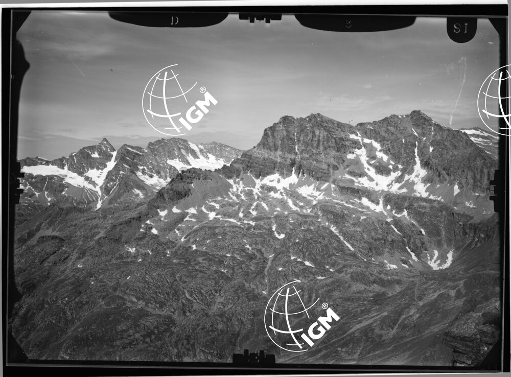 Rilievi al Gran Paradiso - Vallone del Piantonetto - di Noaschetta - Ciamausseretto - Vallone del Roc (Ceresole Reale) - panorama dalla Ciarma al Colle della Porta - località di presa Costa di Ciamausseretto - LN00011213