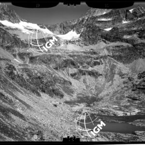 Rilievi al Gran Paradiso - Vallone di Piantonetto (Fognolosa) - (Gran S. Pietro) - panorama dal Gran Carro e le sue Pendici e parte della Costa delle Fontana Fredole  - località di presa sconosciuta - LN00011334