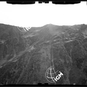 Valle d'Ambra - stazione 17 - panorama Valle di Livrio - M. Masoni M. Biurche - località di presa N. E. di P.zo Cerik. - LN00011669