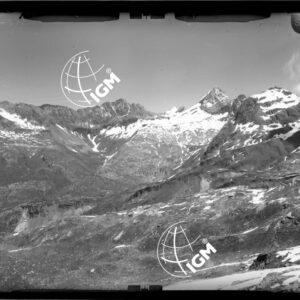 Valle d'Ambra - lastre ripetute. - LN00011679