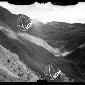 Valle Seriana - stazione 5 - panorama dal P.so del Redorta a Coca Cresta del Sasma - località di presa M. Toazzo. - LN00011721