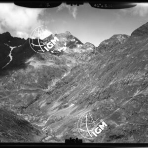 Valle Seriana - stazione 9 - panorama da il Passo Torena a la Cresta di Caranella - località di presa presso il Lago Barvallino sotto sotto il Passo Strinato. - LN00011743
