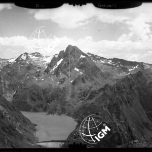Valle Seriana - stazione 12 - panorama Recastello a M. Cimone del Diavolo a Vamorta - località di presa presso il Lago di Valmorta. - LN00011762