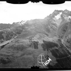 Versante Valtellinese - stazione 19 - panorama da Pizzo di Rodes al ponte Caronno - località di presa presso la Pesciola - LN00011807