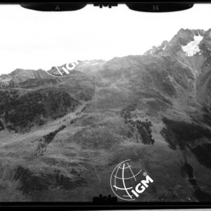 Versante Valtellinese - stazione 19 - panorama da Pizzo di Rodes al ponte Caronno - località di presa presso la Pesciola - LN00011811