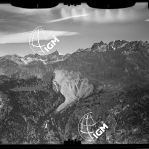 Staz. 8 e 9 - M. Cervino e Valtournanche - Da Prolliac al M. Panchereut il Vallone di Cheneil - località presa: Versante N. E. del M. Fontanafredda - LN00012628