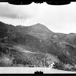Staz. 14 e 15 - M. Cervino e Valtournanche - la Testata valle di Chamois - località presa: Presso Les Coriles - O. Monti di Charevallerse - LN00012681