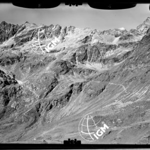 Staz. 17 e 18 - M. Cervino e Valtournanche - la Val Tournanche - Bacino sotto il Motta di Pletè da Punta Cian al M. Seleron - località presa: Cheneil - S. W. M. Seriola - LN00012690