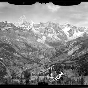Staz. 17 e 18 - M. Cervino e Valtournanche - la Val Tournanche - Bacino sotto il Motta di Pletè da Punta Cian al M. Seleron - località presa: Cheneil - S. W. M. Seriola - LN00012695