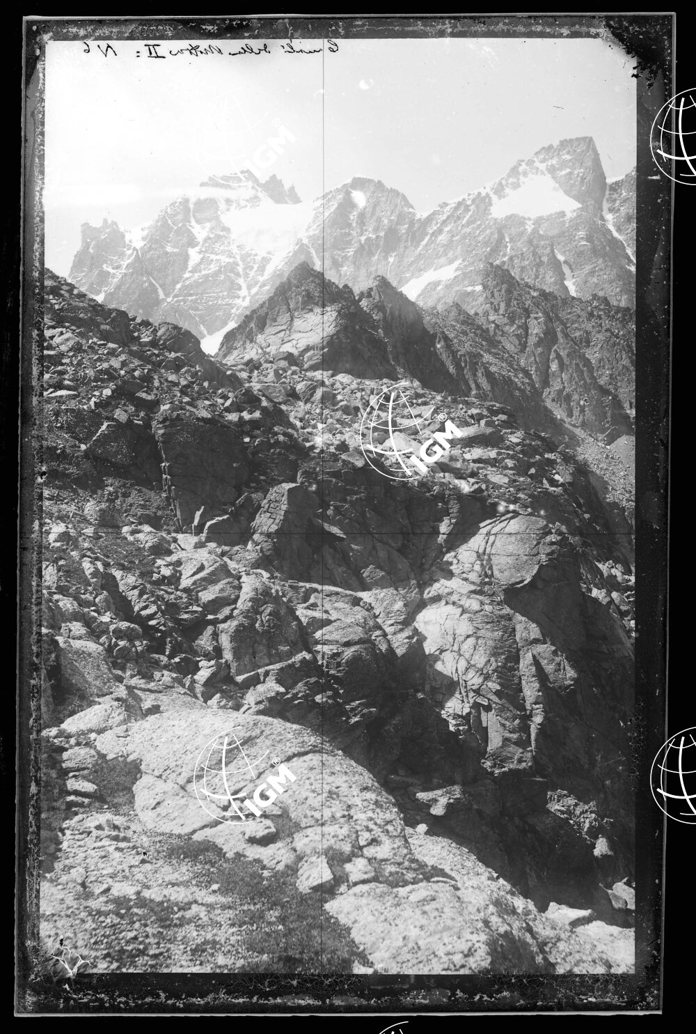 IX°: Sui Canali della Motta (Verso i tre Becchi) - LN00007956