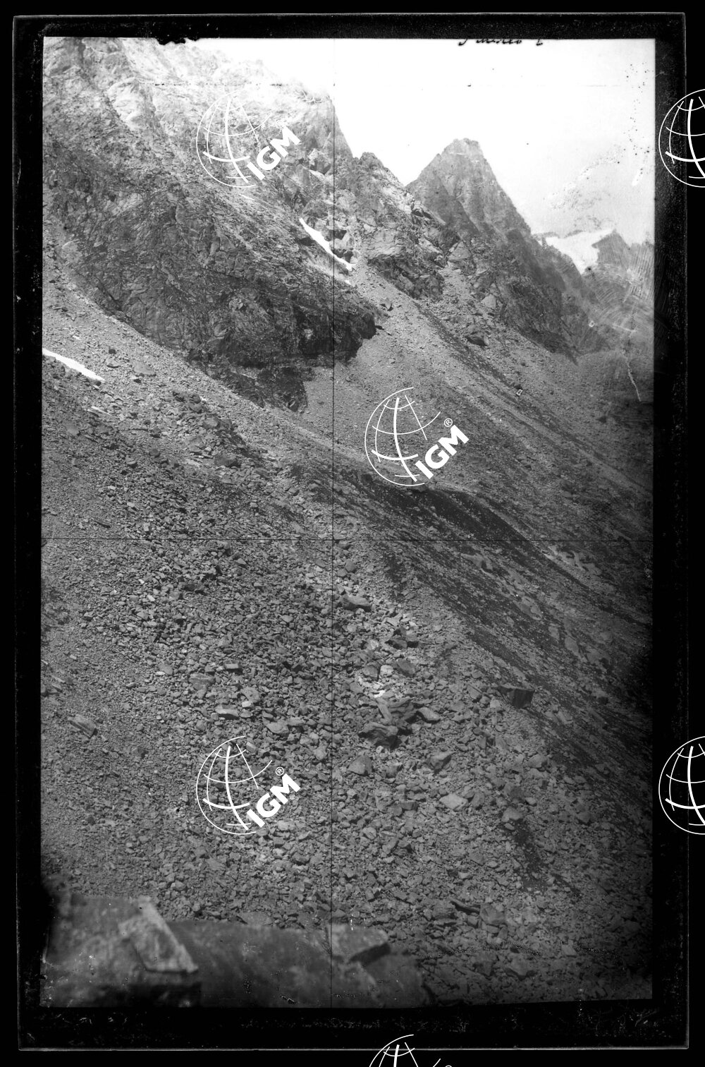 Staz.50^: Dal M. Pinello nel Vallone di Piantonetto - LN00008302