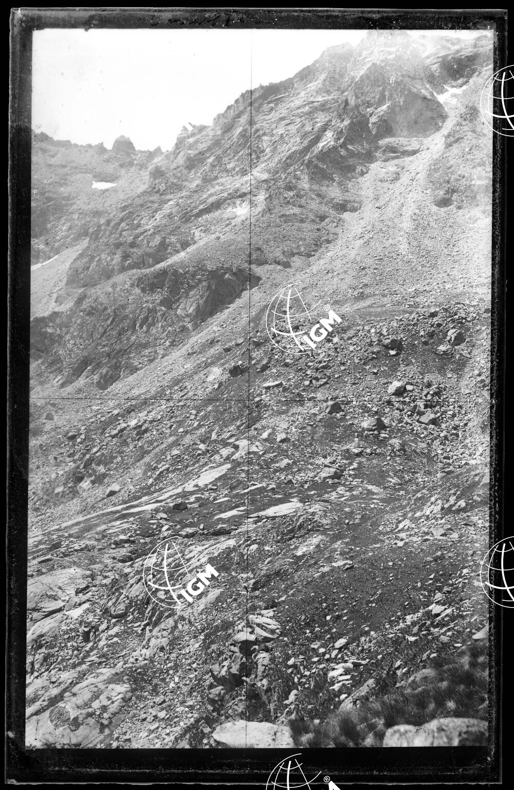 Staz.54^: Sul M.te Torrazzo (V.ne di Piantonetto) - LN00008352