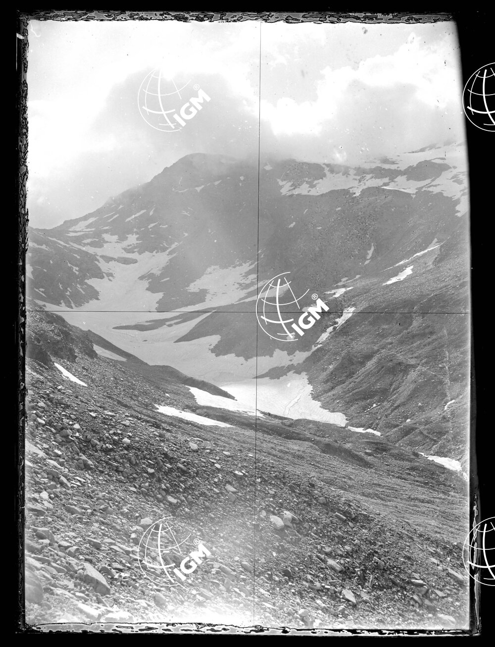 Staz.44^: Sulla Morena del Ghiacciaio - LN00018277