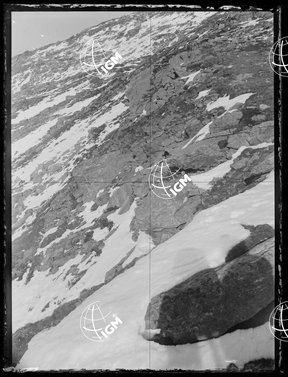 Staz.59^: Sopra il Pianello - LN00018384