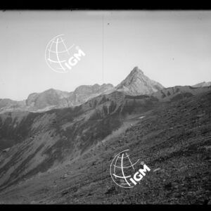 Bardonecchia - Sulla Roccia che scende ad Ovest di Punta Valfroide (Valfredda - Vallone d'Almiane) - LN00025275