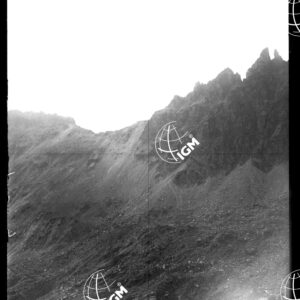 Monte Viso - Sulle Rocce ad Ovest del Passo Delle Lobbie - LN00025892