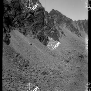 Monte Viso - Baraccone a metri 85,40 a Nord della Stazione 29° - LN00025917